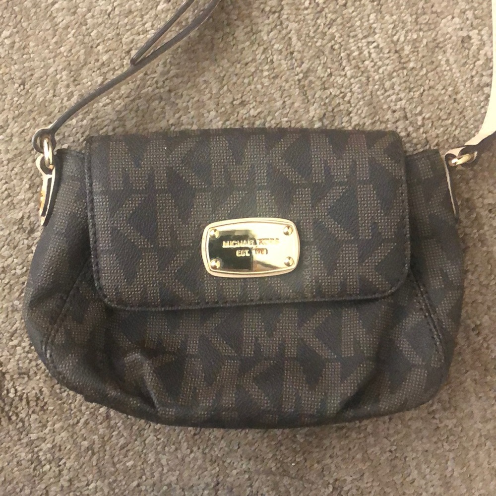 Michael Kors crossbody bag